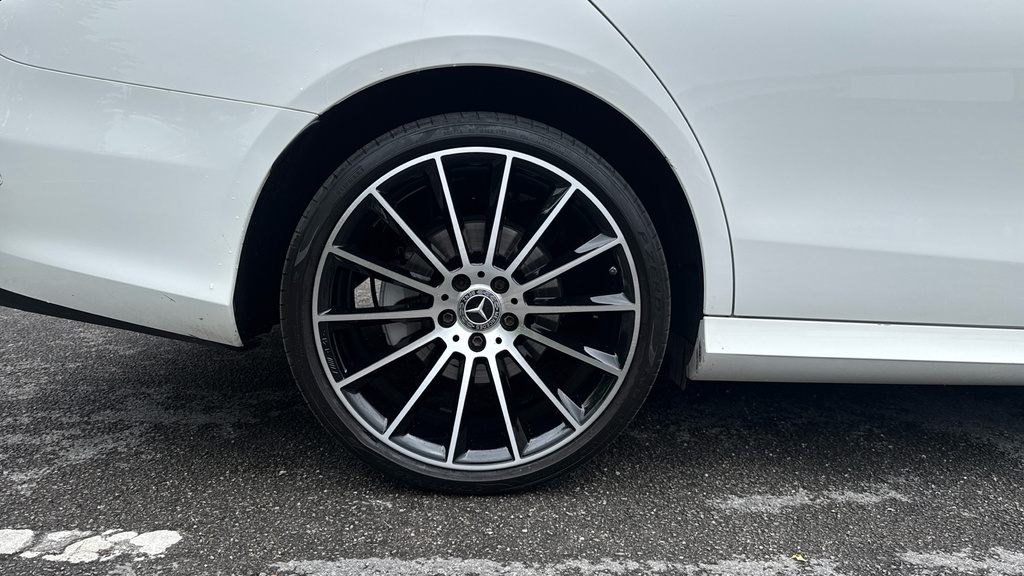 Mercedes-Benz E Class 2.0 E300dh Mhev Amg Line Night Edition Premium Pl Black #24