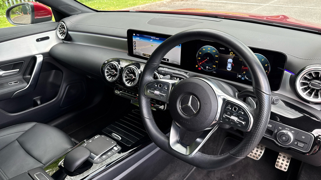 Mercedes-Benz CLA Class Cla 180 Amg Line Executive A White #10