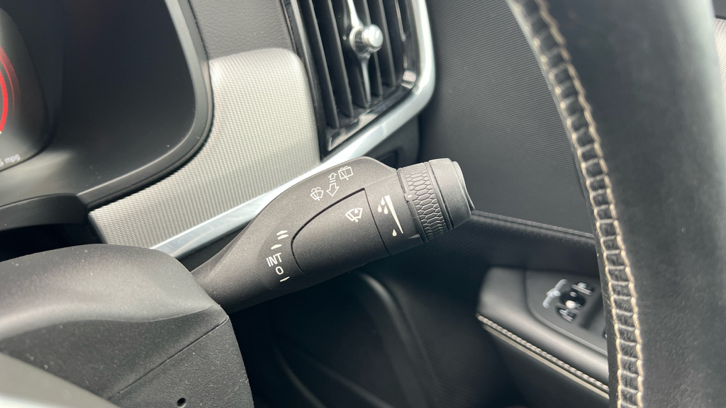 Volvo V90 V90 Momentum D4 Grey #30