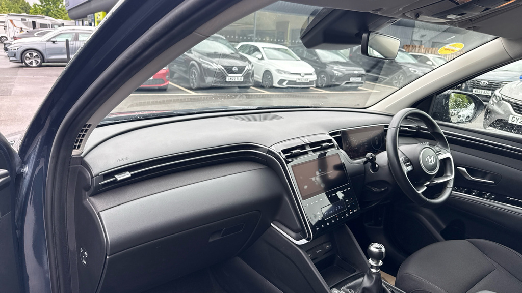 Hyundai Tucson Se Nav Red #13