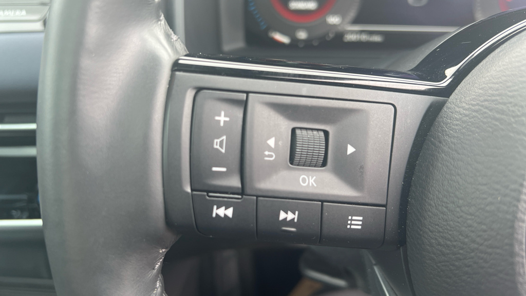 Nissan Qashqai N-connecta Grey #27