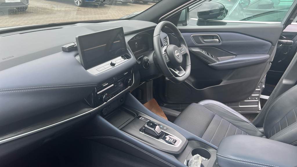 Nissan Qashqai N-connecta Grey #9
