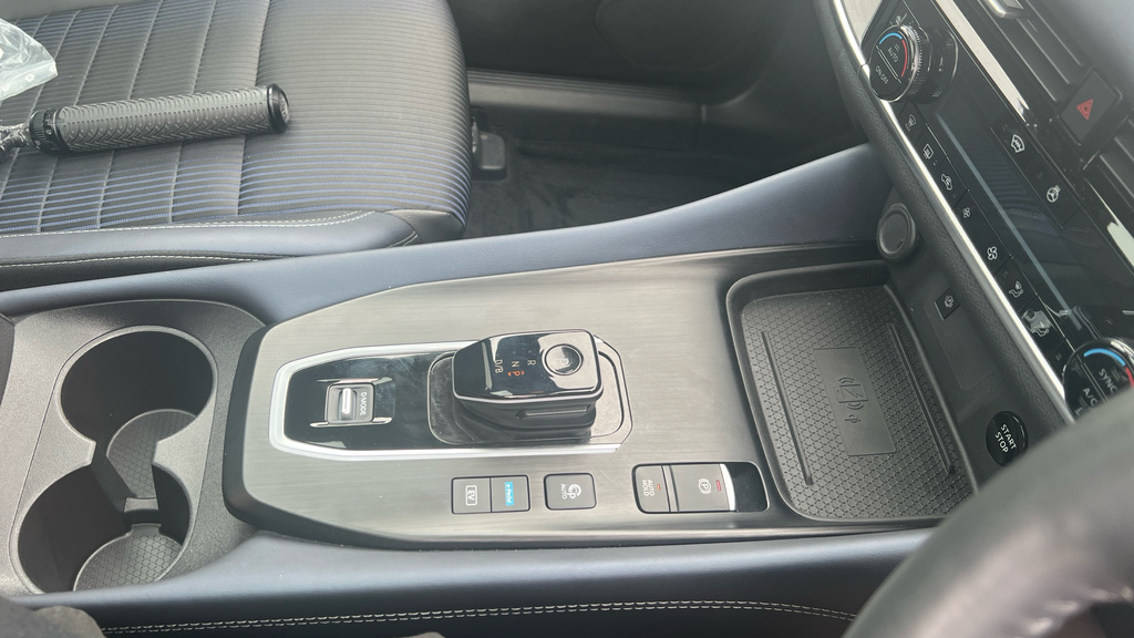 Nissan Qashqai N-connecta Grey #30