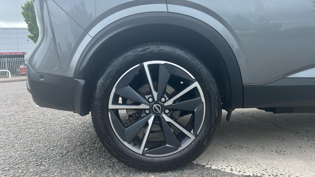 Nissan Qashqai N-connecta Grey #17