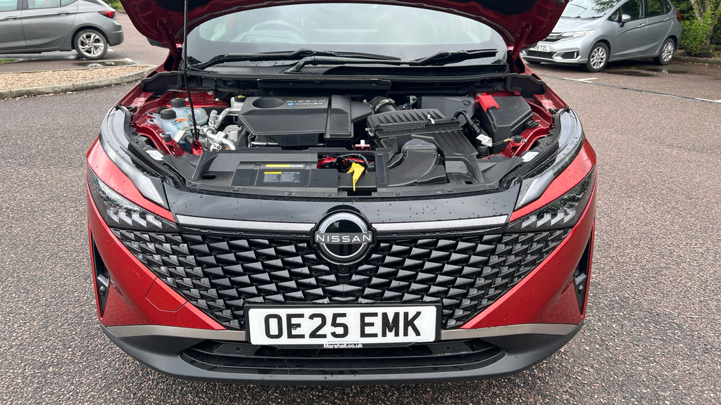 Nissan Qashqai E-power Tekna White #44
