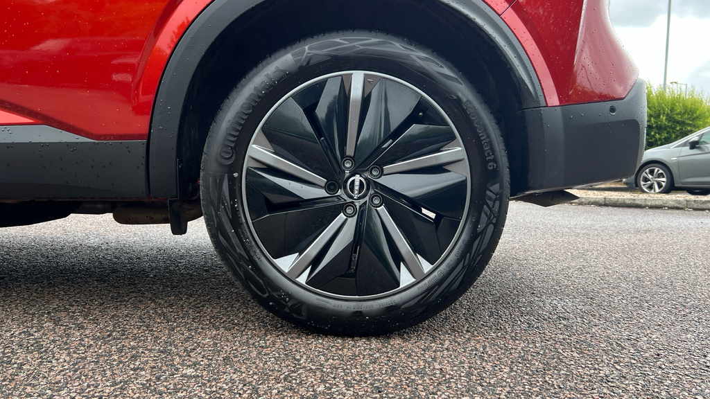 Nissan Qashqai E-power Tekna White #47