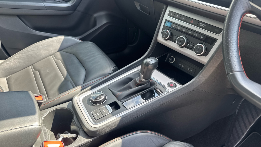 Seat Ateca Suv 2.0 Tdi 150Ps Fr Sport Ss Dsg Green #38