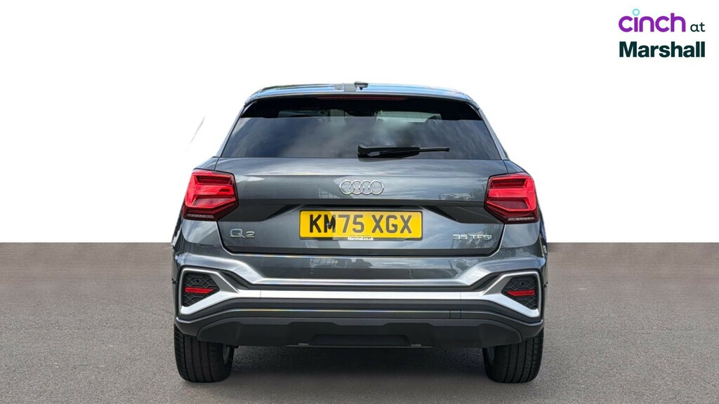 Audi Q2 S Line 35 Tfsi 150 Ps S Tronic Black #4