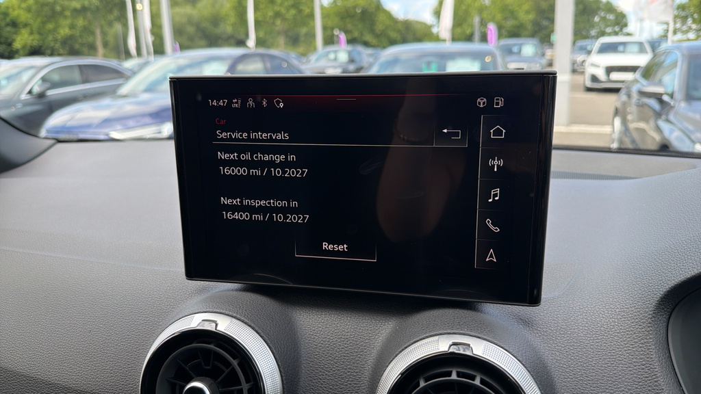 Audi Q2 S Line 35 Tfsi 150 Ps S Tronic Black #21
