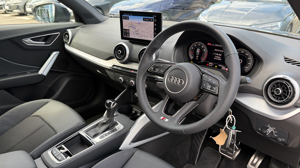 Audi Q2 S Line 35 Tfsi 150 Ps S Tronic Black #9