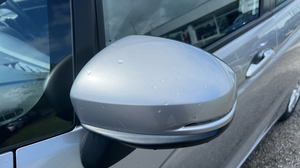 Honda Jazz Se Navi Silver #38