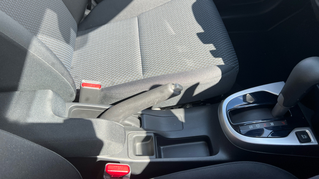 Honda Jazz Se Navi Silver #28