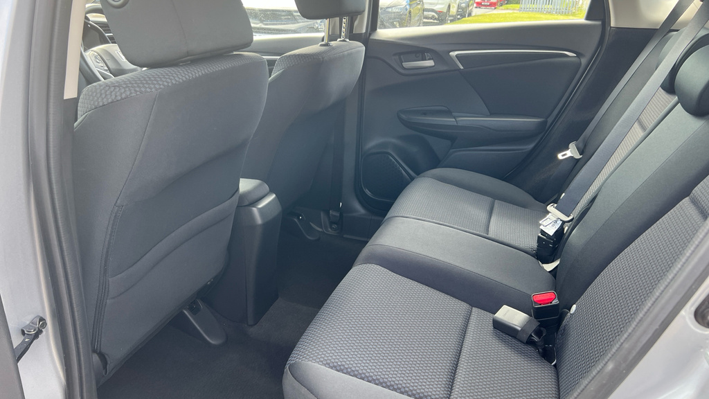 Honda Jazz Se Navi Silver #11