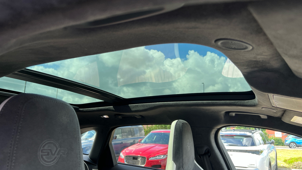 Jaguar F-Pace 5.0 V8 550 Svr Awd Black #5