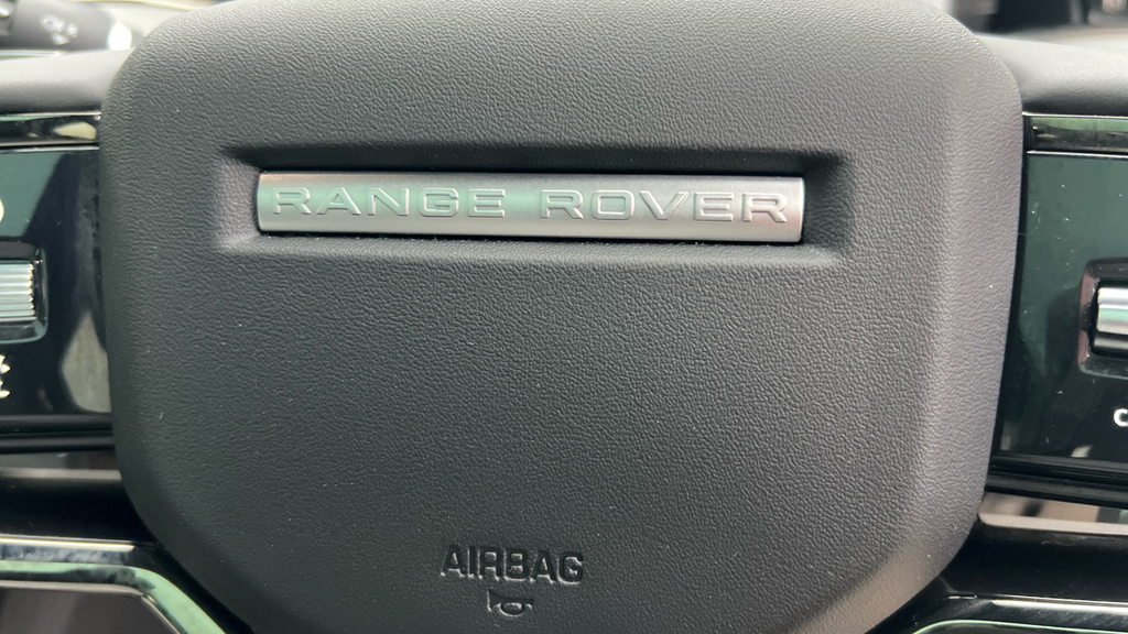 Land Rover Range Rover Evoque 2.0 D200 Edition 2025 Black #37
