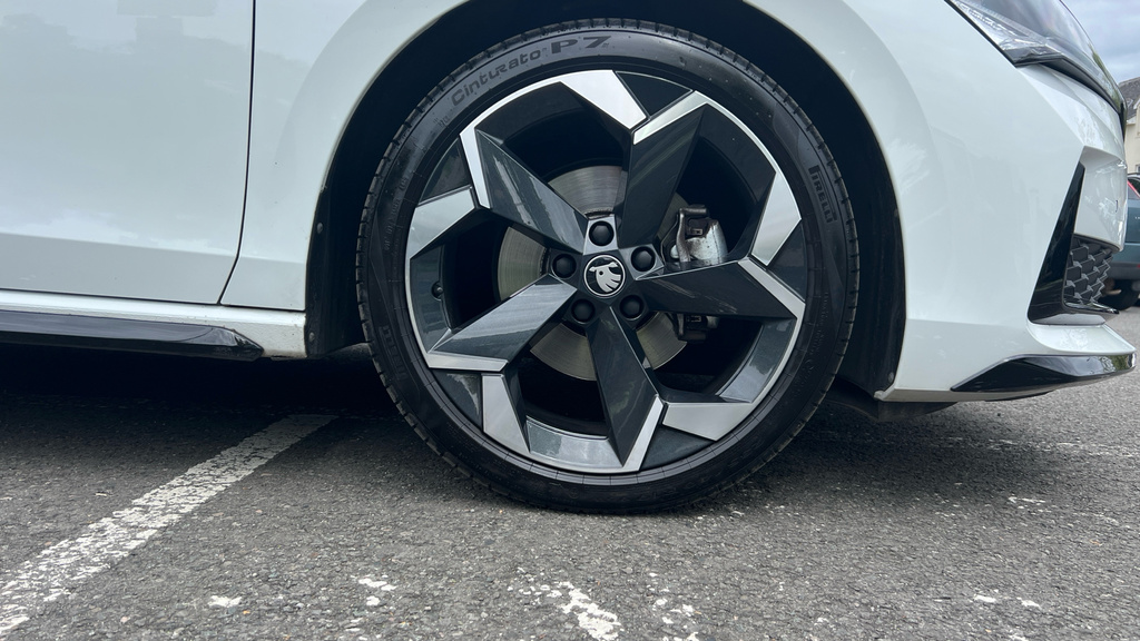 Skoda Superb 1.5 Tsi Iv Se Technology Dsg Grey #19