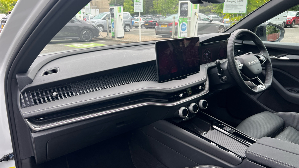 Skoda Superb 1.5 Tsi Iv Se Technology Dsg Grey #10