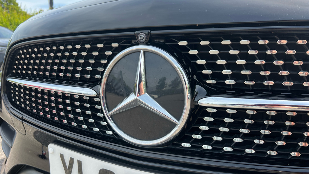 Mercedes-Benz E Class 2.0 E300de 13.5Kwh Amg Line Night Edition Premium Grey #39