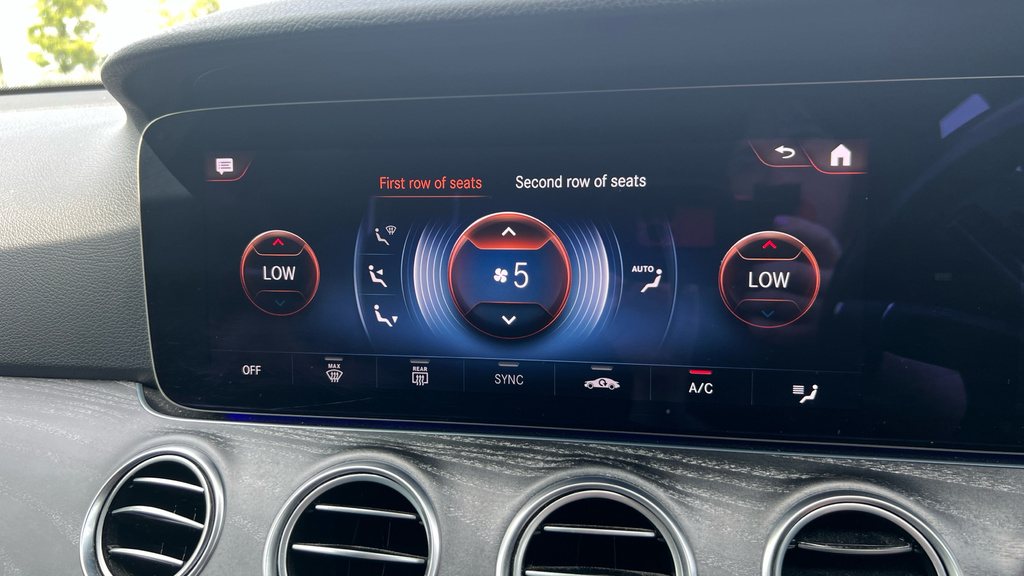 Mercedes-Benz E Class 2.0 E300de 13.5Kwh Amg Line Night Edition Premium Grey #18