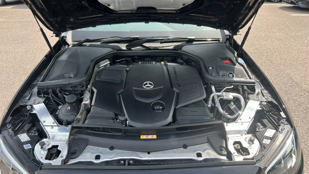 Mercedes-Benz E Class 2.0 E300de 13.5Kwh Amg Line Night Edition Premium Grey #42