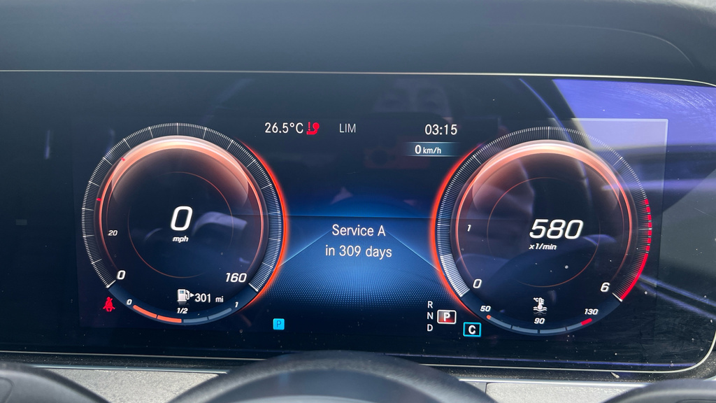 Mercedes-Benz E Class 2.0 E300de 13.5Kwh Amg Line Night Edition Premium Grey #37