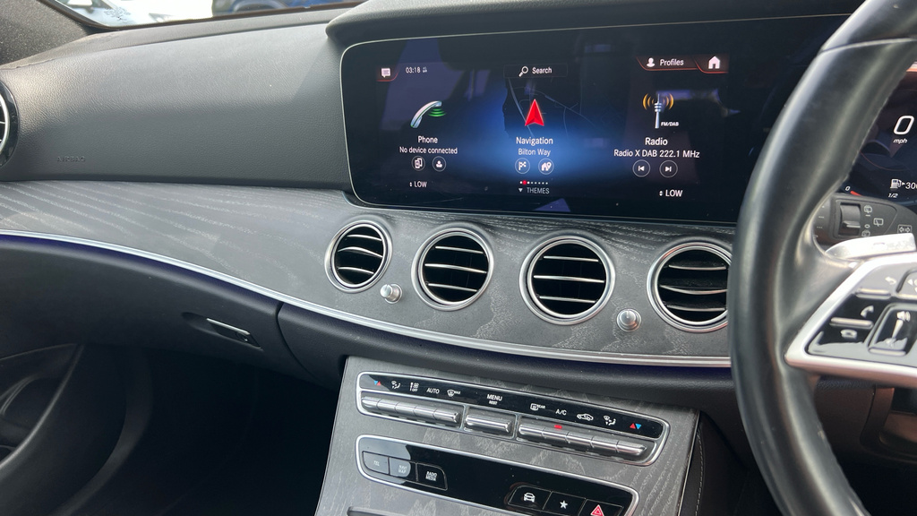 Mercedes-Benz E Class 2.0 E300de 13.5Kwh Amg Line Night Edition Premium Grey #17