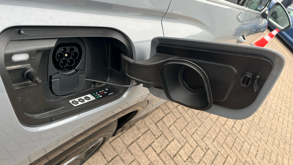 Audi Q4 E Tron 55 Black Edition Suv Quattro 82K Grey #26