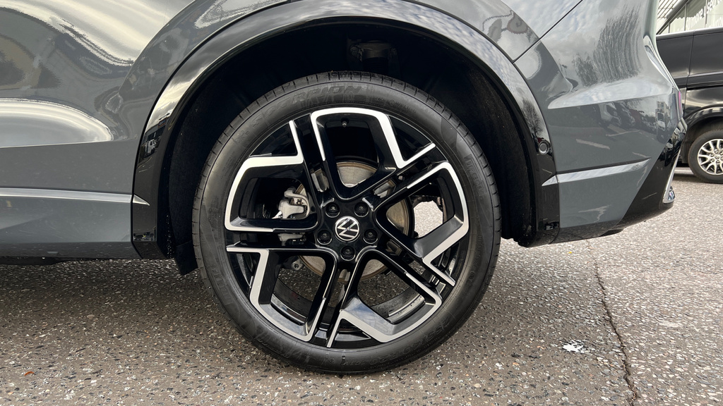 Volkswagen Tiguan Elegance Grey #19