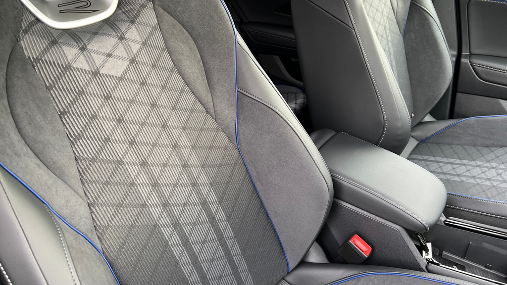 Volkswagen Tiguan Elegance Grey #37