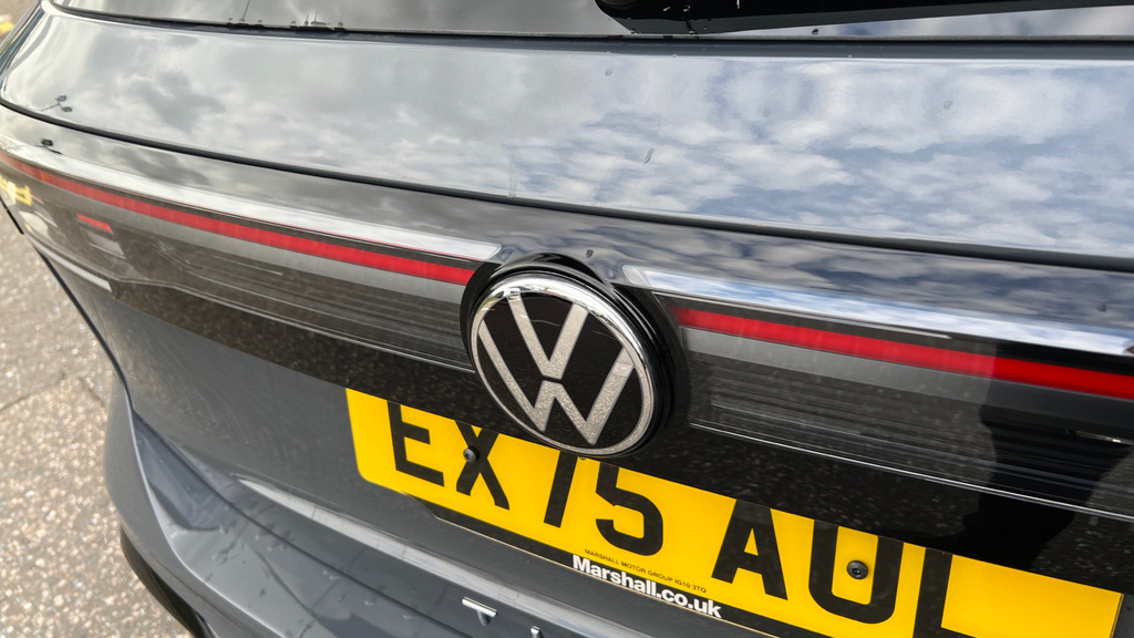 Volkswagen Tiguan Elegance Grey #65
