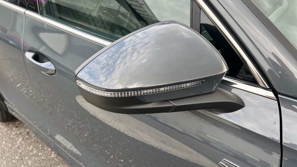 Volkswagen Tiguan Elegance Grey #58