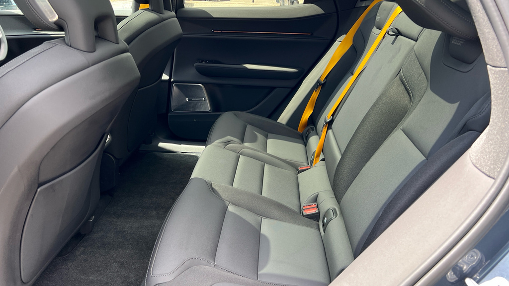Polestar 3 80Kw 111Kwh Lr Dm Performance Plus Pilot Black #17