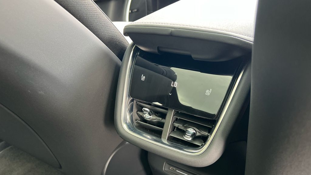 Polestar 3 80Kw 111Kwh Lr Dm Performance Plus Pilot Black #41