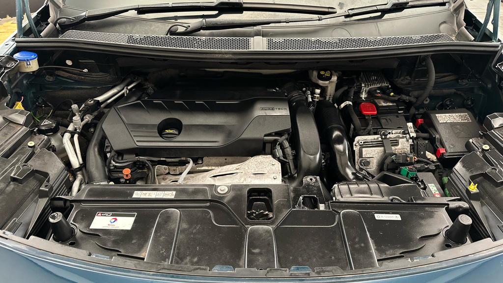 Peugeot 3008 Allure Premium Blue #26