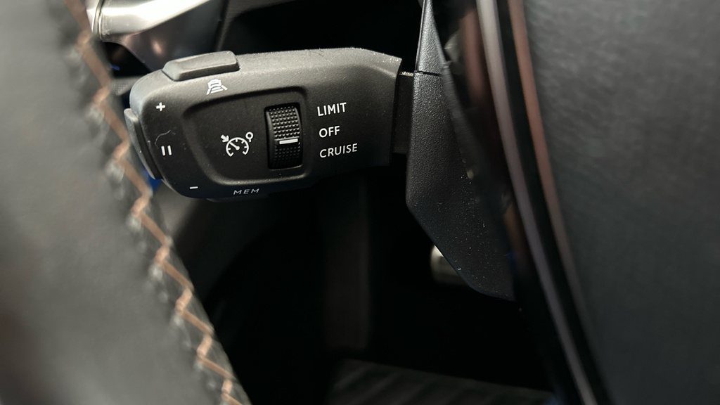 Peugeot 3008 Allure Premium Blue #18