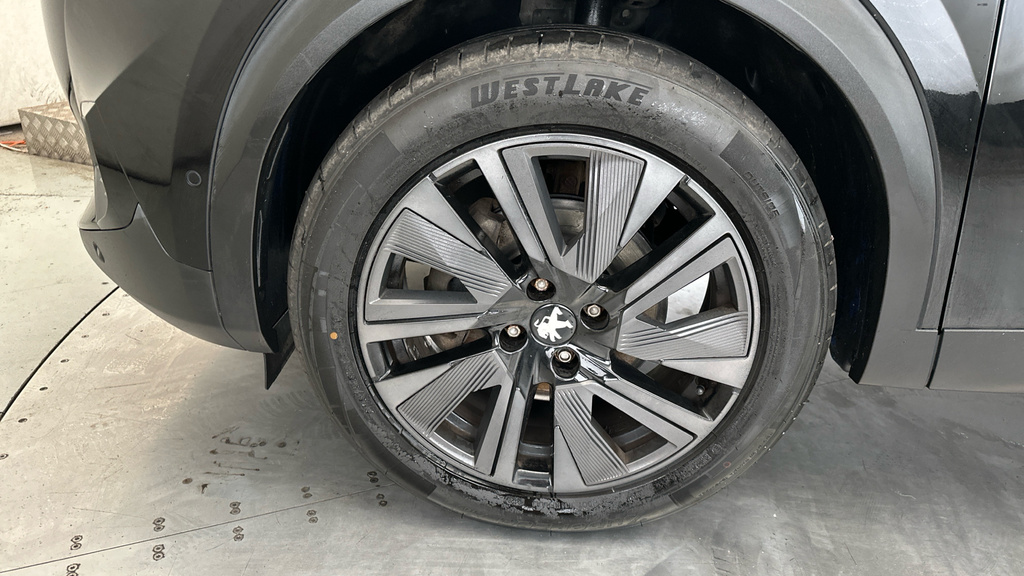 Peugeot e-2008 1.2 Puretech 130 Gt Line Grey #27