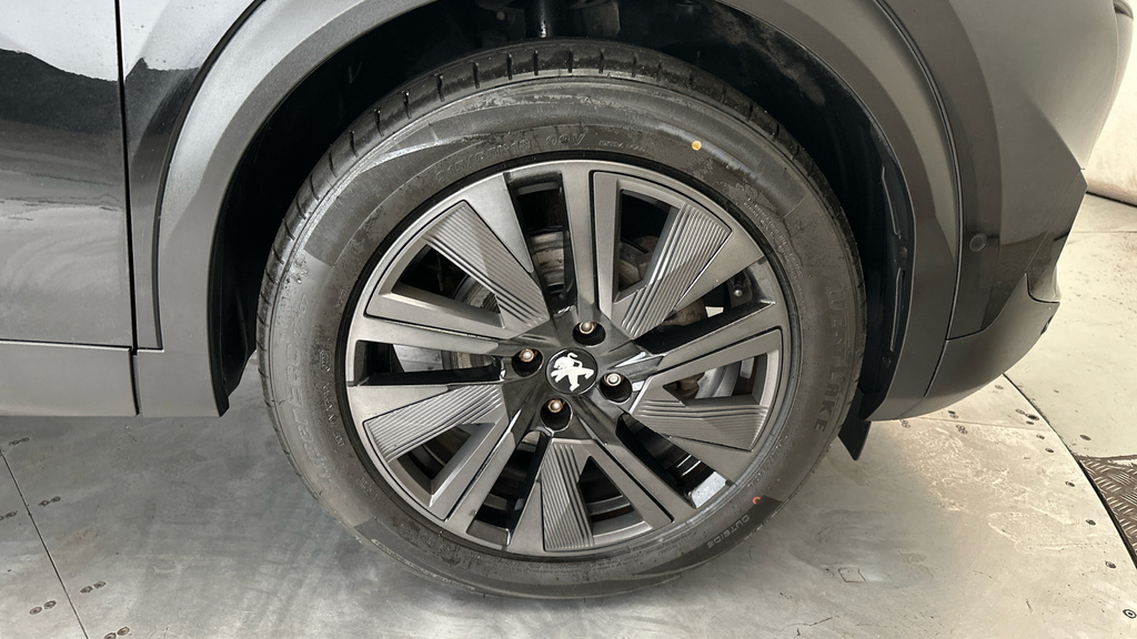 Peugeot e-2008 1.2 Puretech 130 Gt Line Grey #30