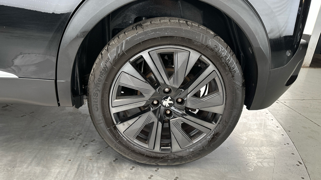 Peugeot e-2008 1.2 Puretech 130 Gt Line Grey #28