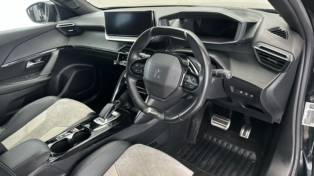 Peugeot e-2008 1.2 Puretech 130 Gt Line Grey #13