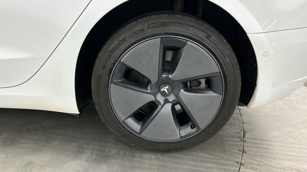 Tesla Model 3 Saloon Rwd 241 Bhp Grey #28