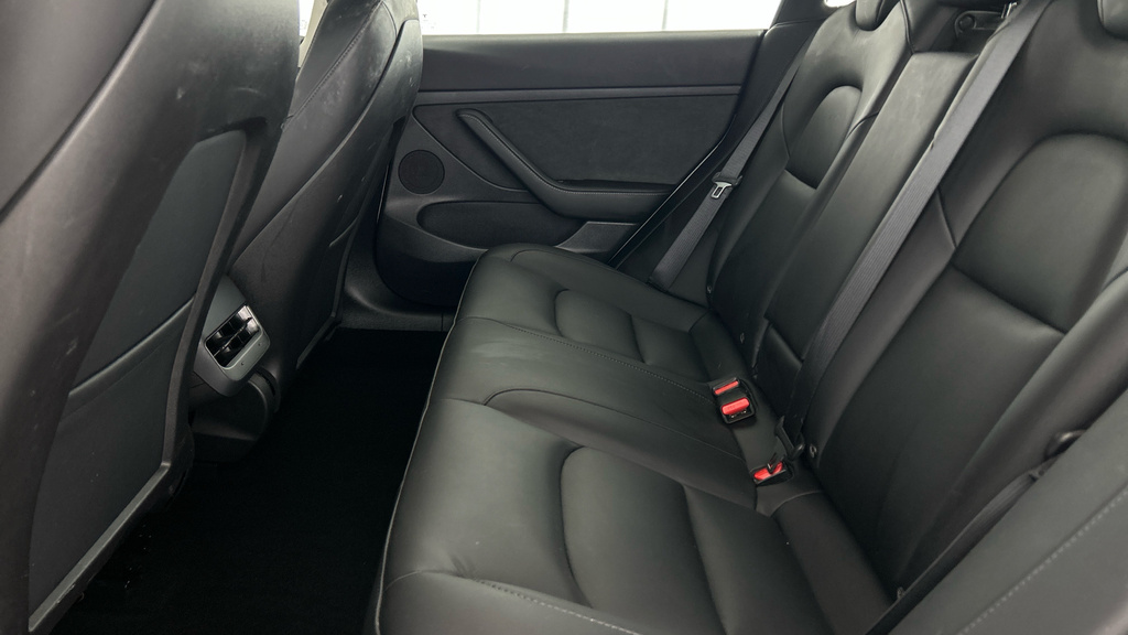 Tesla Model 3 Saloon Rwd 241 Bhp Grey #24