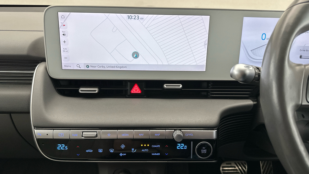 Hyundai Ioniq 5 Hatchback Grey #21