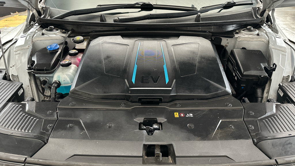 Hyundai Ioniq 5 Hatchback Grey #25