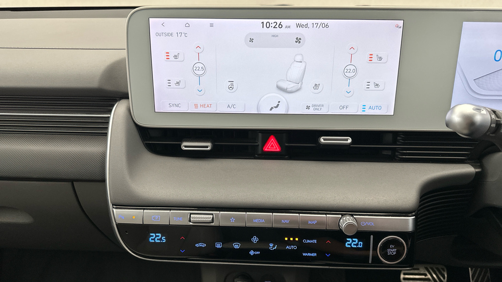 Hyundai Ioniq 5 Hatchback Grey #15