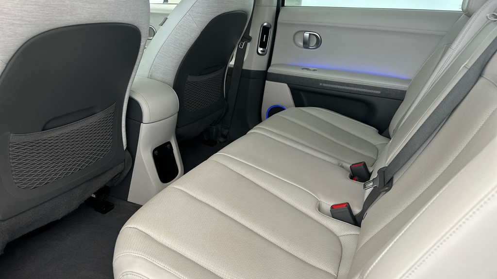 Hyundai Ioniq 5 Hatchback Grey #23