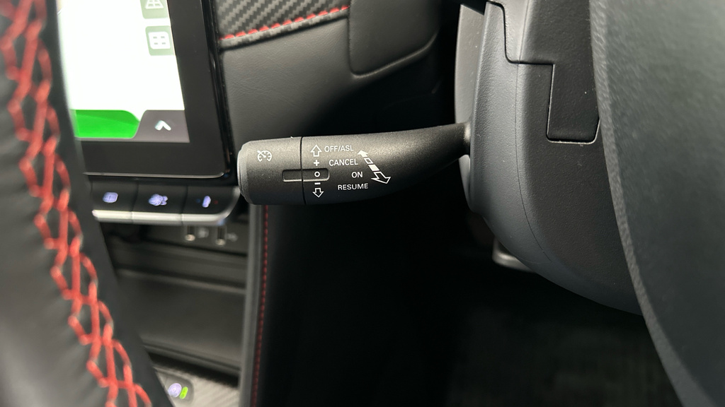 MG ZS 1.5 Hybrid Se Blue #17