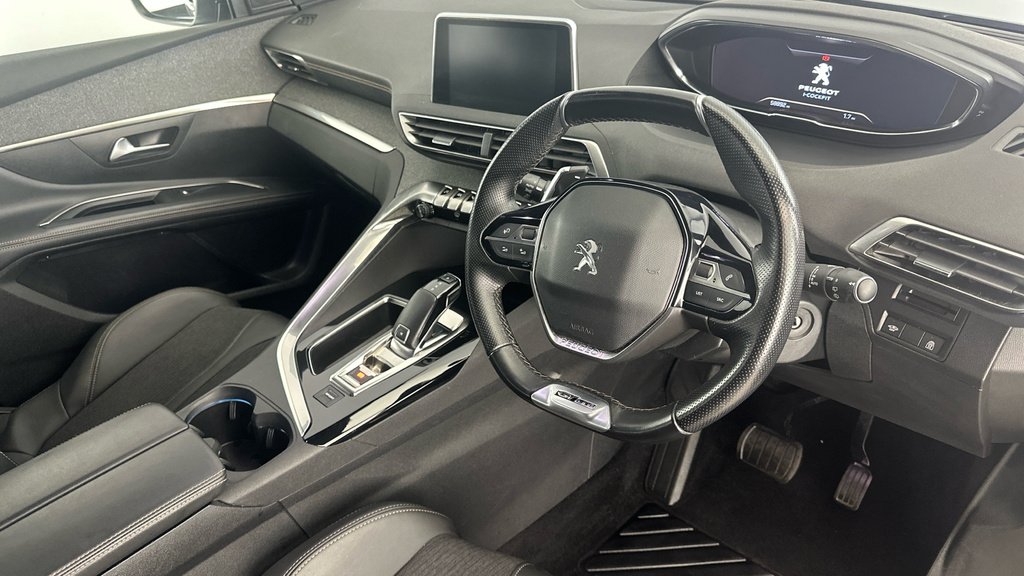 Peugeot 5008 1.2 Puretech Active Grey #9