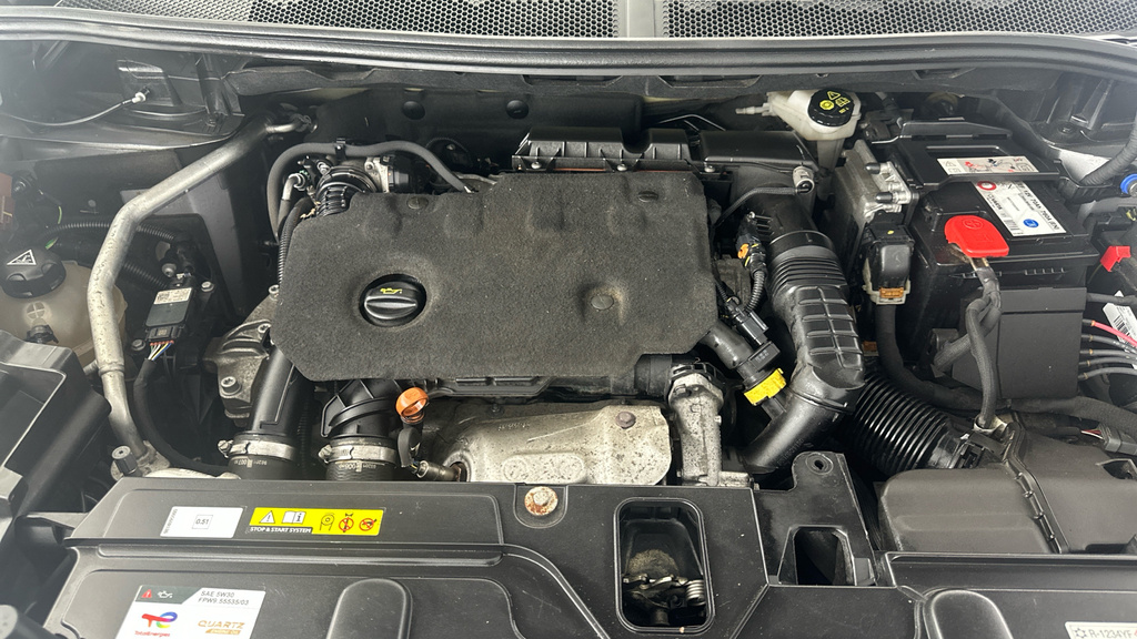 Peugeot 5008 1.2 Puretech Active Grey #26