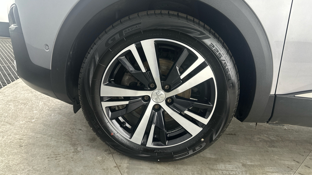 Peugeot 5008 1.2 Puretech Active Grey #27