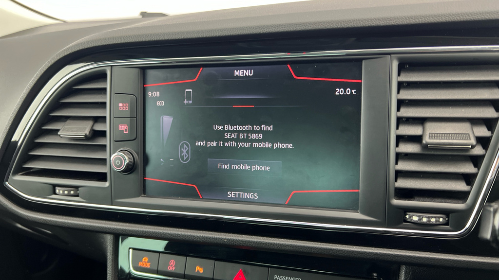Seat Leon 2.0 X-perience Tdi Se Lux Dsg 184 Bhp White #19